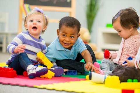 Gross Motor vs. Fine Motor Skills — How to Support Development at Different Ages