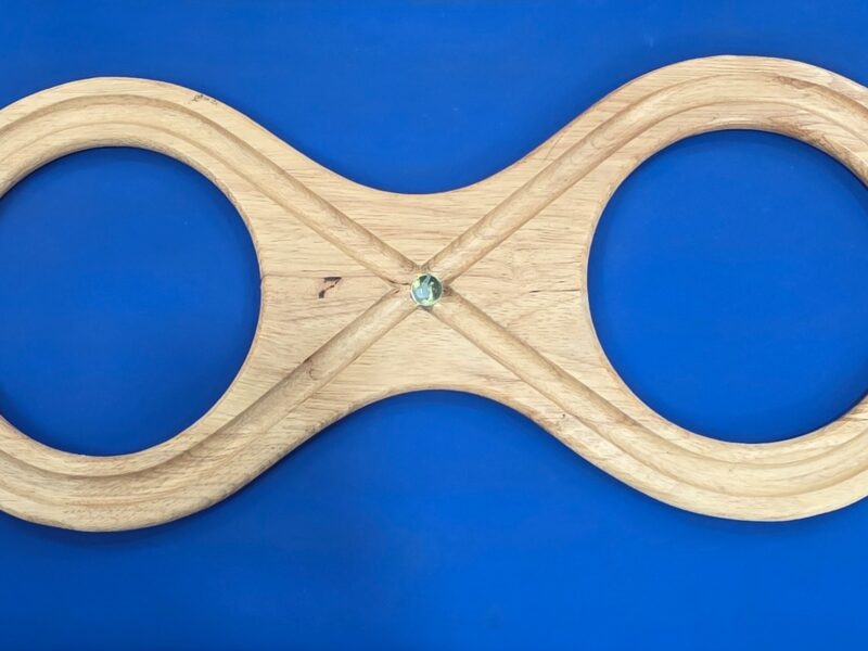 The Lazy 8 Board: A Simple Path to Focus, Calm, and Connection